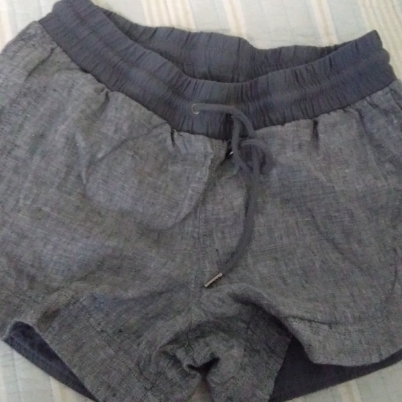 LINEN LOOK ATHLETA SHORT SHORTS SIZE 2 - Picture 1 of 3
